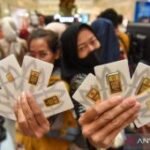 Harga emas Antam pada Sabtu naik Rp15.000 menjadi Rp2,740 juta/gr