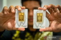 Harga Antam Sabtu ini turun Rp20.000 ke Rp2,603 juta/gr