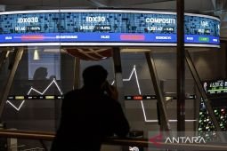 IHSG berpotensi sideways di tengah pasar cermati global dan domestik