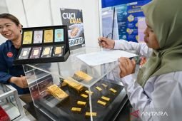 Harga emas tiga jenama di Pegadaian Rabu ini kompak turun