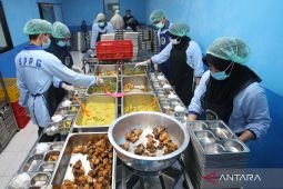 SPPG wajib cantumkan batas waktu konsumsi di ompreng MBG