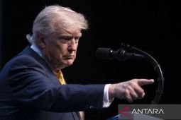 Trump desak perusahaan minyak AS segera turunkan harga ke konsumen