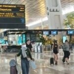 Penutupan bandara Soetta diperpanjang sampai pukul 23.59 WIB