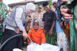 Khofifah: 22 Kabupaten di Jatim sudah mendapat penyaluran air bersih