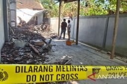 Kantor TN Meru Betiri Jember terbakar diduga akibat korsleting listrik