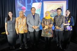 Khofifah: Lukisan SBY cerminkan kondisi sosial Indonesia