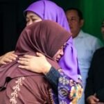 Khofifah fasilitasi pendidikan keluarga korban KM Virgo