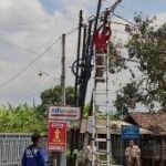 Satpol PP Tulungagung tertibkan kabel fiber optik tanpa izin