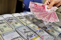 Rupiah melemah dipicu ekspektasi kenaikan suku bunga Fed