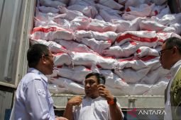 ID FOOD buka akses pasar daging ayam petelur Jatim ke Makassar-Papua