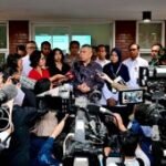 Setiap 30 menit, bandara diuji untuk pantau abu Anak Krakatau