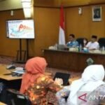 Pemkab Bangkalan fasilitasi sambungan listrik desa untuk 976 KK