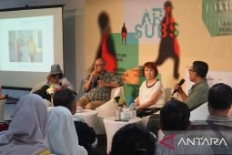 Melani Setiawan arsipkan empat dekade seni rupa Indonesia