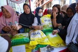 Pemkot Surabaya pastikan kelancaran penyaluran beras premium