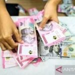 Rupiah ditutup menguat ke Rp17.894, BI konsisten intervensi pasar
