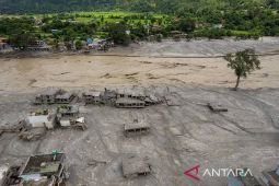 Korban bencana Nepal bertambah jadi 1.204 orang