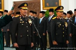 Prabowo lantik Jenderal Pol. Suyudi Ario Seto sebagai Kapolri