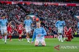Manchester City bungkam Liverpool 3-0 di Stadion Anfield