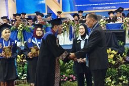 Wamendiktisaintek ingatkan sarjana baru perkuat kompetensi
