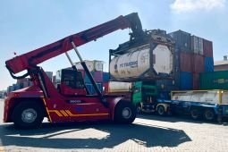 Daop 8 catat angkutan barang 2,26 juta ton hingga September 2026