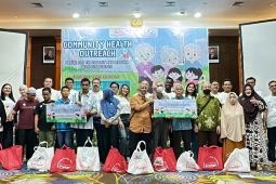 375 lansia dan disabilitas di Surabaya terima layanan kesehatan gratis