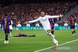 Real Madrid pangkas jarak dengan Barcelona