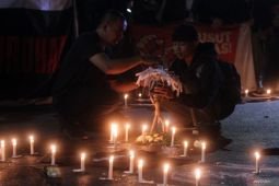 Aksi peringatan empat tahun Tragedi Kanjuruhan