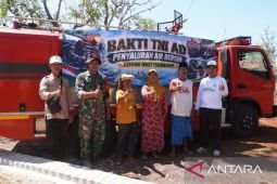 Kodim Sumenep salurkan air bersih desa terdampak kekeringan
