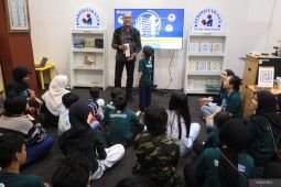 Edukasi kebanksentralan di perpustakaan Bank Indonesia Kediri