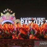 Bupati Ipuk: Pelestarian tradisi tak harus membatasi kreativitas
