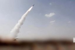 Koalisi Saudi lancarkan serangan terhadap peluncur rudal Houthi