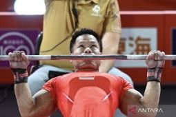 Indonesia rebut perak terakhir para angkat berat