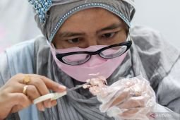 Pelatihan membuat kerajinan untuk wanita