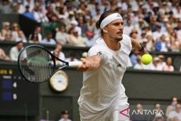 Zverev geser Sinner duduki No.1 dunia