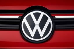 Volkswagen akan pangkas lagi 12.000 pekerja di 2030